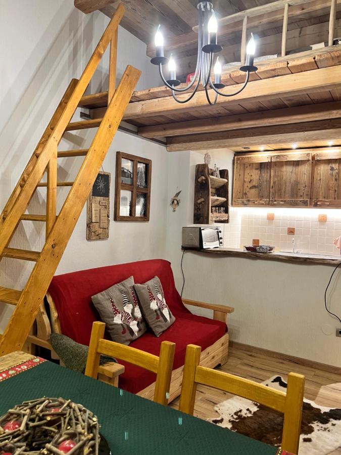 Nido Di Cloe Apartment Colle Colle Sestriere Exterior foto