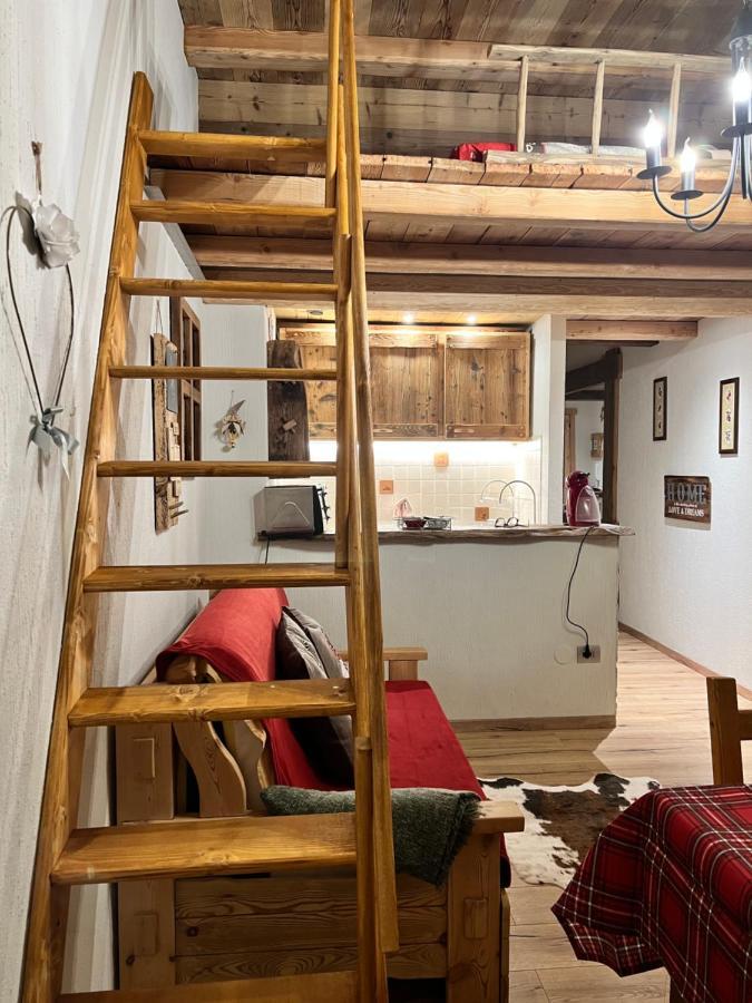 Nido Di Cloe Apartment Colle Colle Sestriere Exterior foto